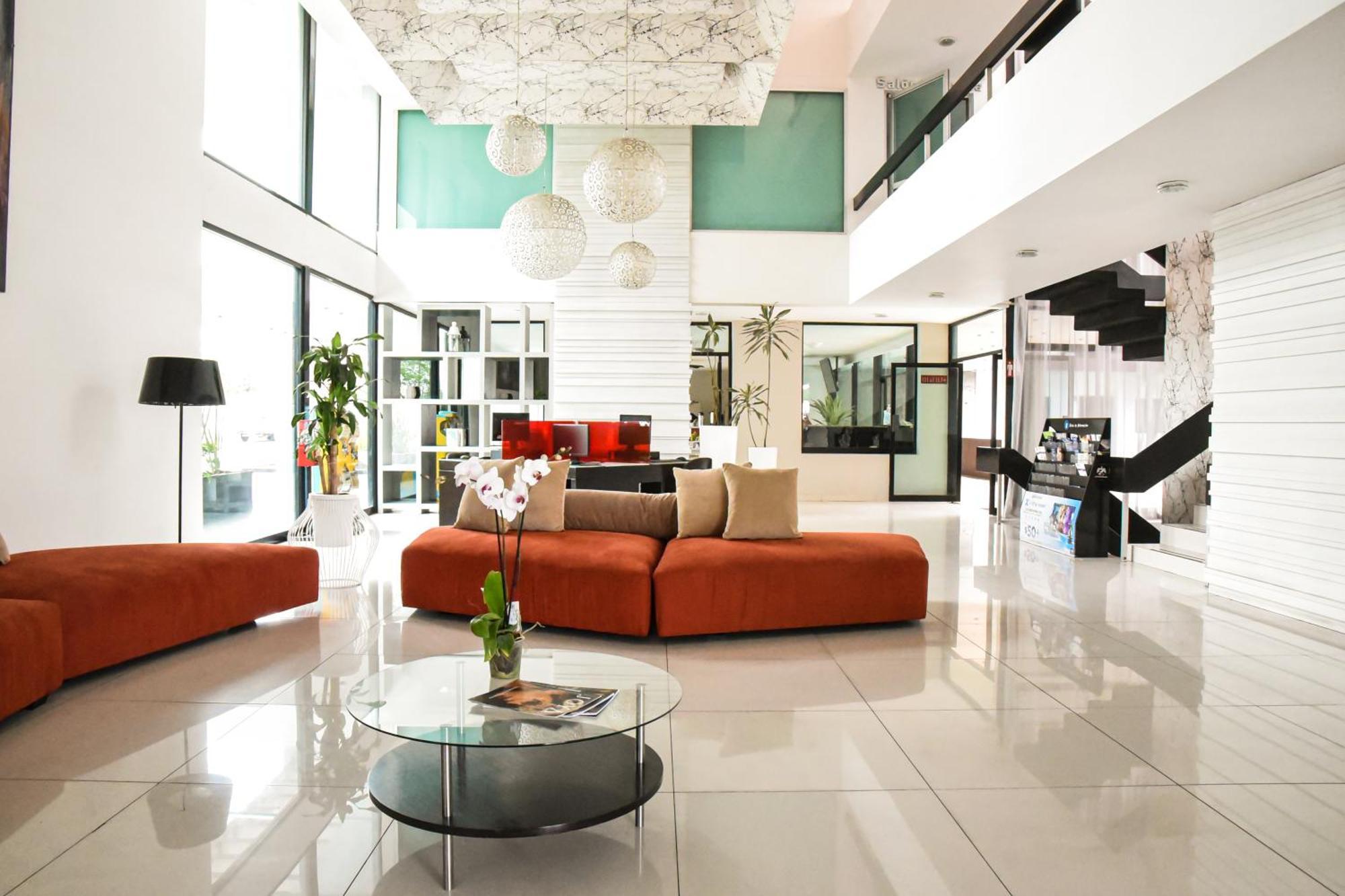 Hotel Expo Plaza Business And Family Guadalajara Zapopan Zewnętrze zdjęcie